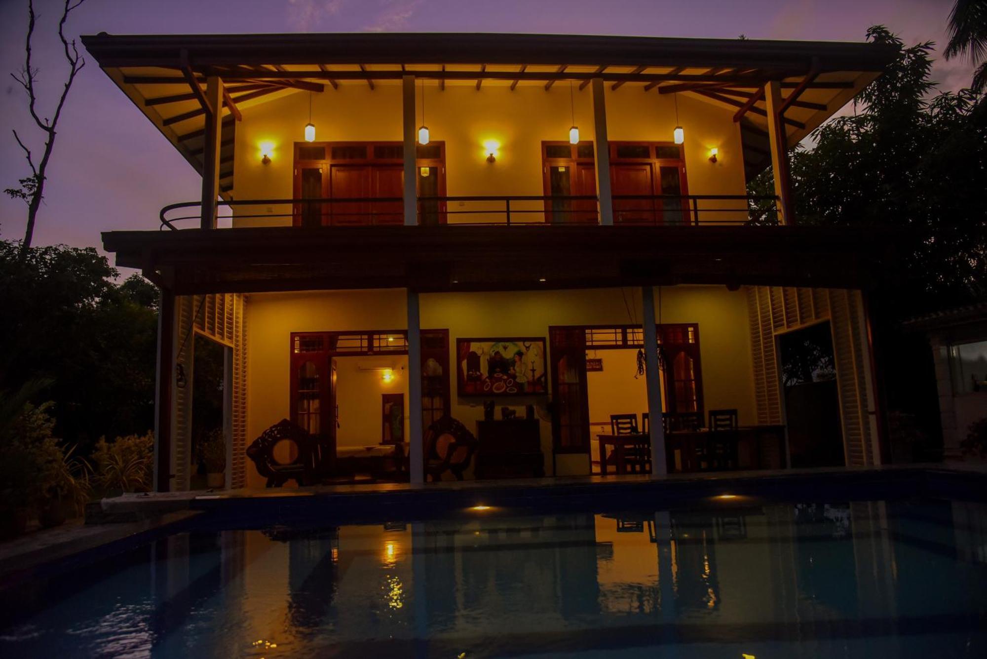 Villa A.Sms Induruwa Exteriér fotografie